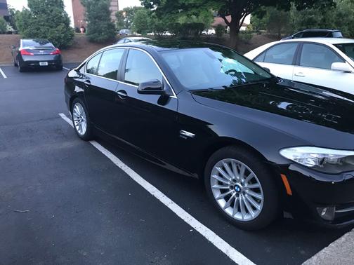 Photo 1 of 12 of 2011 BMW 535 i xDrive